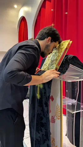 Se recolha e reflita. Se hoje você tem vida, Alguém pagou o preço! ✝️ . . . #semanasanta✝️ #igrejasirianortodoxa #tradição #fé #biblia 