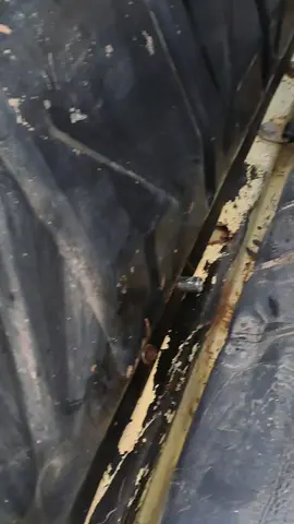 sacando el tanque de la ford#ford #ford100 #humor #paratiiiiiiiiiiiiiiiiiiiiiiiiiiiiiii #parati #argentina #campoargentino #yourpage #fyp #viral 