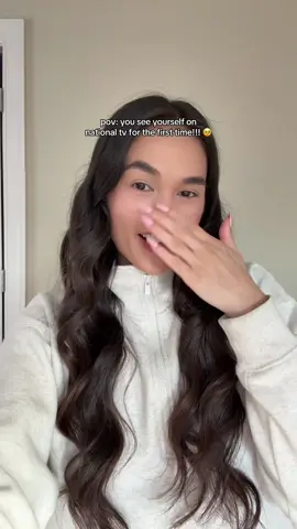 FIRST TIME ON TV CHECKKK!🥹💗 thank you so much @ABC News @The View for featuring me in your show!!  such a dream come true & this was so surreal having my family and friends text me saying they saw me on tv was insane @The Original MakeUp Eraser thank you so much for this opportunity i love working with you always! 💕 #abcnews #theview #fyp #fypage #contentcreator #contentcreators #contentcreatortips #abcnetwork #viralvideo 