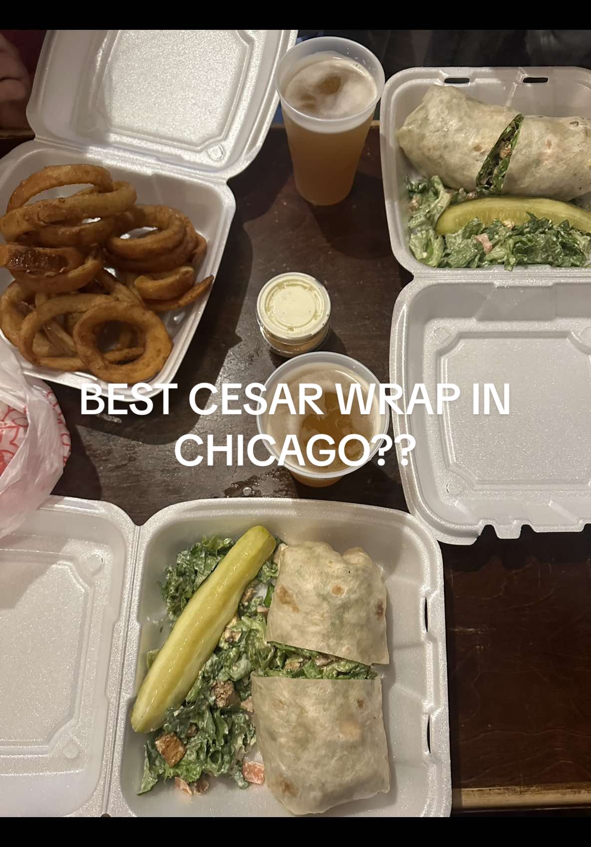 Best chicken caesar wrap in Chicago??? 🥗 #willsnorthwoodinn #chickencesarwrap #ceasarwrap #chicagofoodie #foodreviewer #bestcesarwrapchicago 
