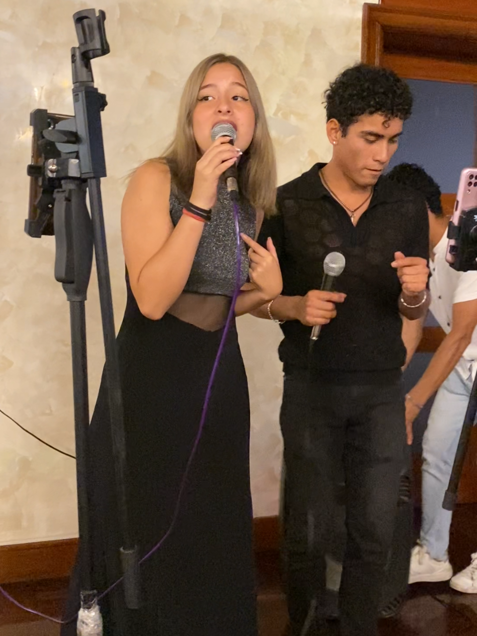 YA NO SUFRIRÉ POR NADIE  @Fiorella Estremadoyro❤️  @Sebastián Miranda  @Bruno Miranda  @Antonio Music  @Karla saloma  #paratiiiiiiiiiiiiiiiiiiiiiiiiiiiiiii #nosufrirepornadie #corazonserrano #grupoberen #cantando #boda #matrimonio #losexdelacumbia 