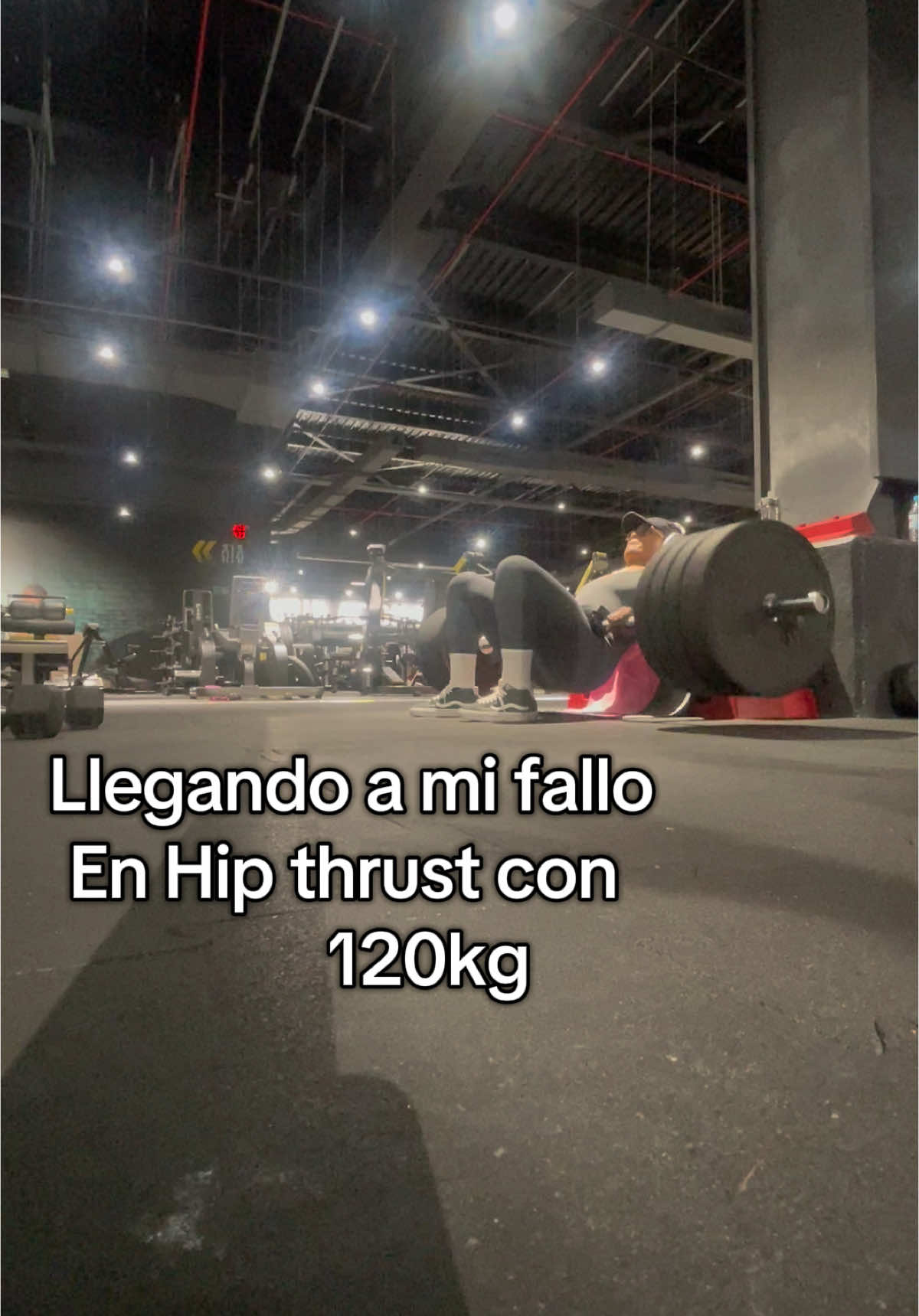 Mi niña sufrió un poco este lunes🌺🍉 #hip #thrust #fallo #batidosaludable #proteina #gym #viralvideos #viralvideotiktok #Fitness #park #nevada #granada #paratiiiiiiiiiiiiiiiiiiiiiiiiiiiiiii 