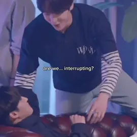 #SEONGHWA #YUNHO — yunho…? 😭😭 — #ATEEZ #YUNHWA 