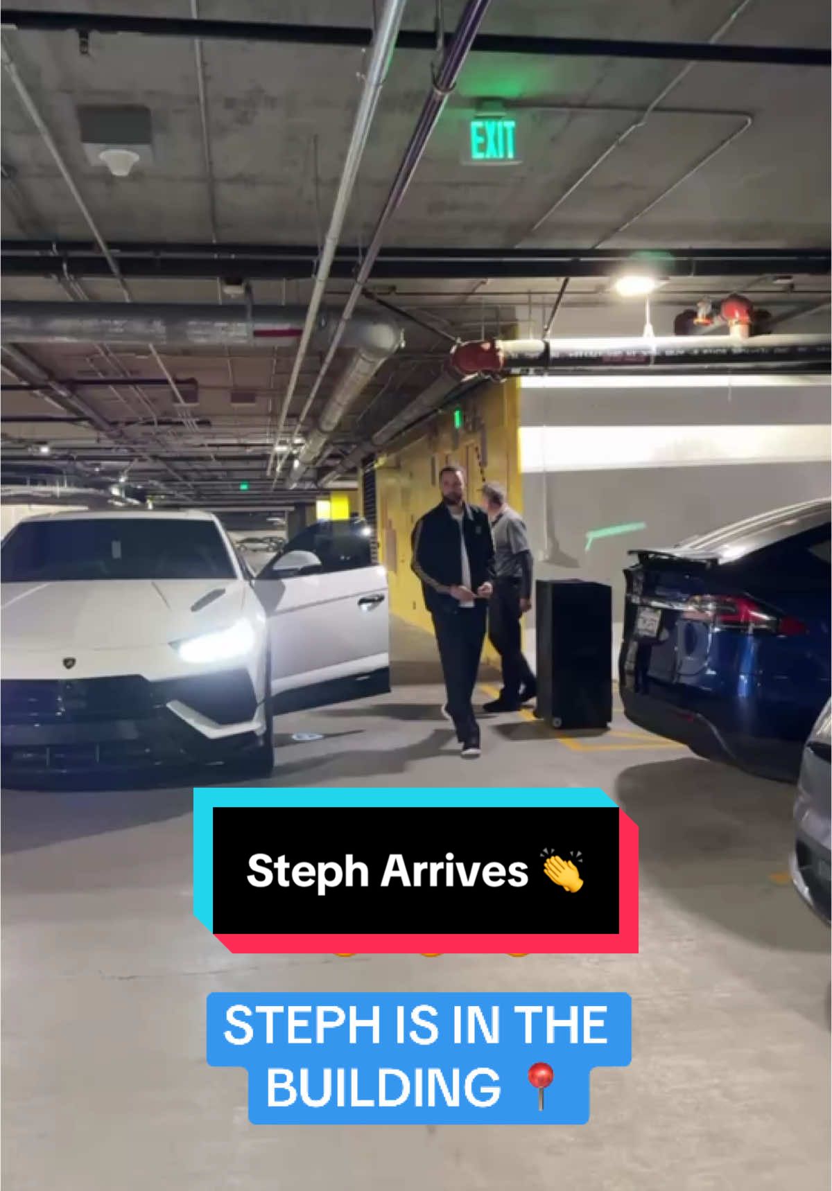 Steph is in the building for the #SoFiPlayIn ‼️🔥 @warriors #NBA #Basketball #GoldenStateWarriors #StephCurry 