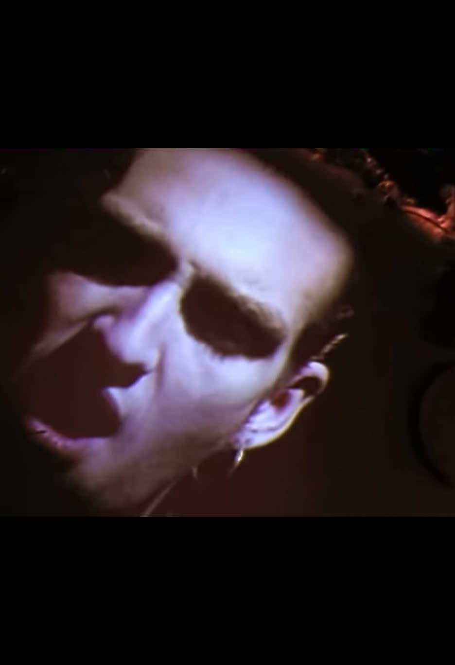 Alice In Chains - Them Bones (1992) Official Music Video // #aliceinchains#thembones#laynestaley#90smusic#90srock#grungemusic