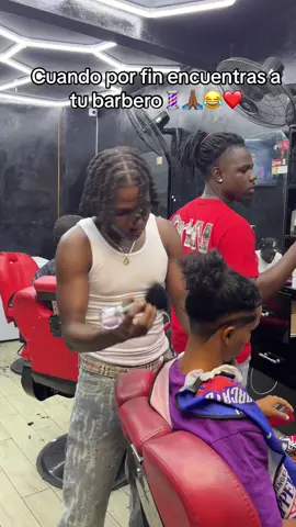 Como cuando encuentras tu barbero 🙏🏾😂😂😂😂❤️❤️❤️🎥🎥 