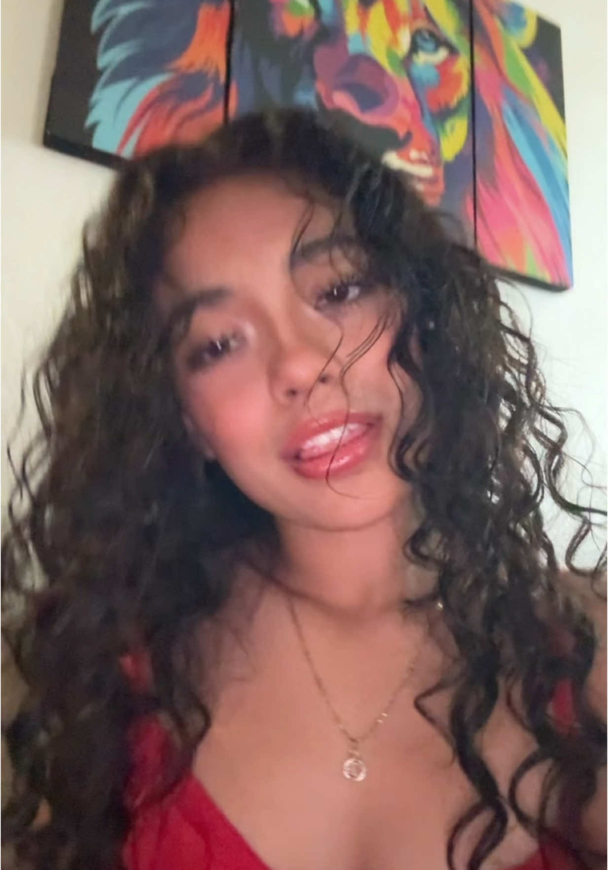😋