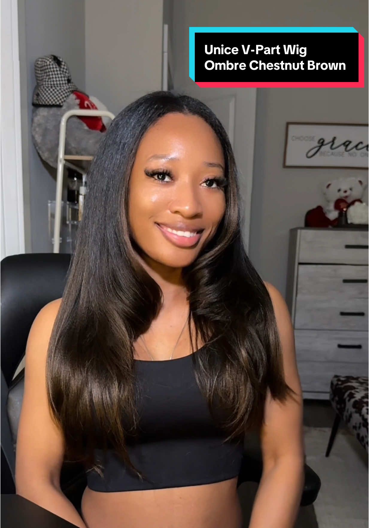 Let's add some personality to this @UNice Hair @UNICE HAIR OFFICIAL EasiContour V-Part Wig. Get yours from the Orange shopping cart right here on tiktok shop #unice #unicehair #unicewig #wardroberefresh #tiktokshopspringglowup 