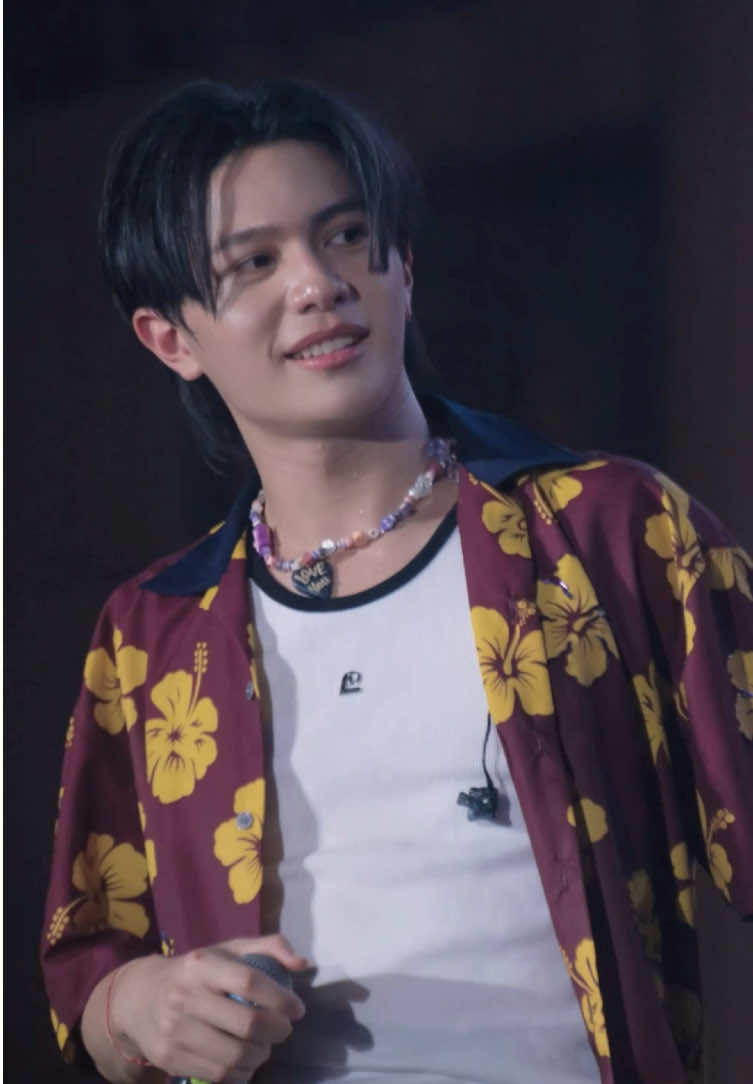 🩵 “ แฟนอยู่บนเวที! ” 🐺 ” ปะ พวกเราลง! “ 55555555555555 🤣 // วิลเลี่ยมหล่อมากกกกกก แง 🫠❤️‍🩹  #KingPowerSongkran2025xLYKN #williamjkp #LYKN 