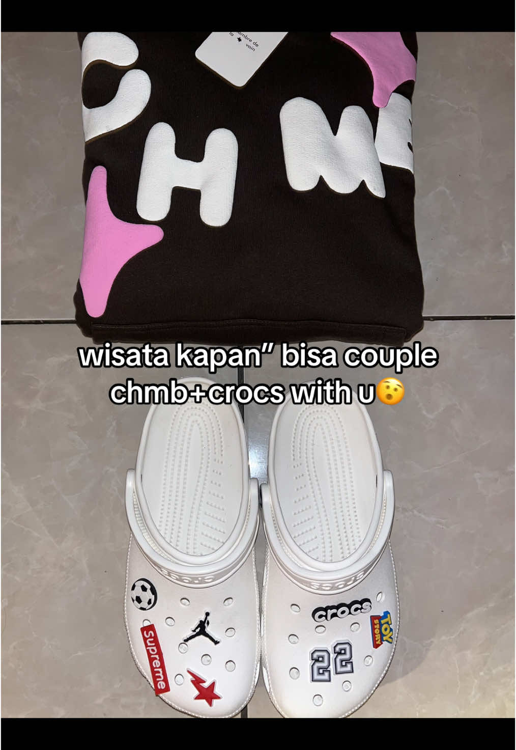 kapan ya? hoodie?/crocs dm ig : fikzz.supply #fyp #xyzbca #fypage #hoodie #chmb #crocs #brandlokal #beranda 