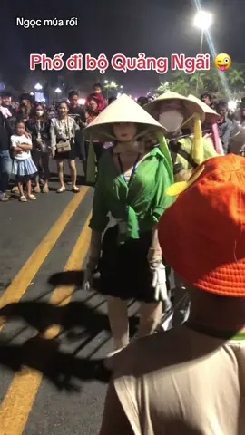 nhảy tại chương trình lể hội ẫm thực, ca nhạc.. tại tp. Quảng Ngãi p.2 #LIVE #nhảytrend #ThếNgọc #manơcanh #puppetdancestreets #duongpho #múarốiđườngphố #q12tphcm #buivienwalkingstreet #múarối #QuangNgai