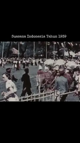 Rekaman Asli Suasana Indonesia Tahun 1939,di dokumentasikan oleh Imperium Kolonial Belanda 🎥🇲🇨 #fyppppppppppppppppppppppp #film #sejarah #sejarahindonesia #rekamanjadul #indonesiadulu #jamandahulu #numpanglewat #dokumenter #beranda #1939 