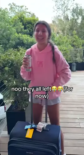 @Mysterious girl @Julia Hill #fyp#foryoupage#foryou#glowhouse#influencer#viral
