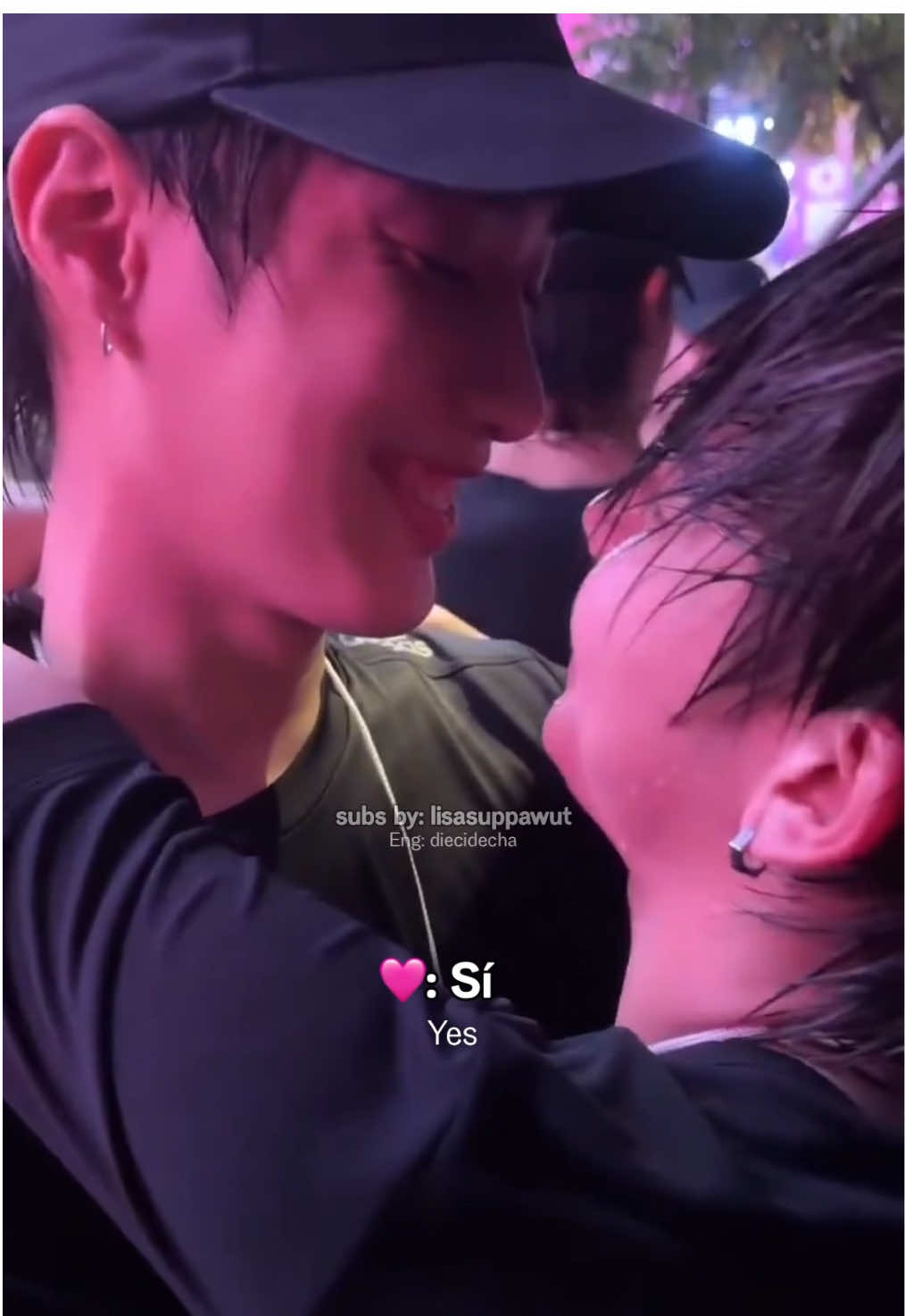 Somos hermanos dicen 😆😆😆 . #TLE_mtm #FirstOne  #เติ้ลเฟิร์สวัน #TleFirstone #secretlove #bl #songkran