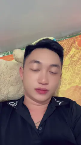 Nhạc buồn người còn buồn hơn nhạc…