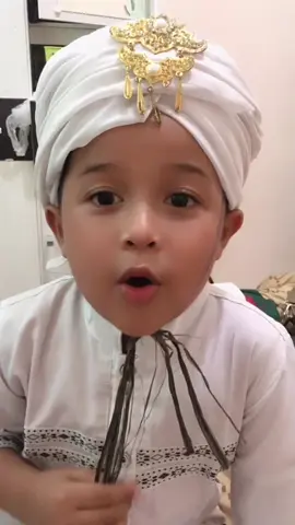 Kelakuan si adaam tiap hari nya buat emak nya spot jantung😂😂😂