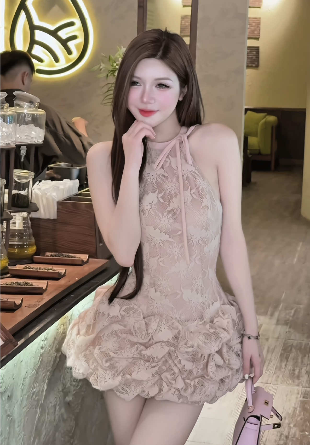 Chúng ta đều đã từng lựa chọn để đến với nhau và rời khỏi nhau vào từng thời điểm trong đôi. Cảm xúc là thứ không thể nào đoán định được. Yêu ai, suy cho cùng cũng là để hạnh phúc”#xuhuong #flypシ #fyp #xuonghuongtiktok 
