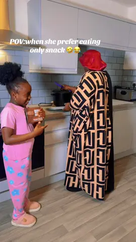 🤣😂 #motheranddaughter #funnymoments #trendingvideo #fyp