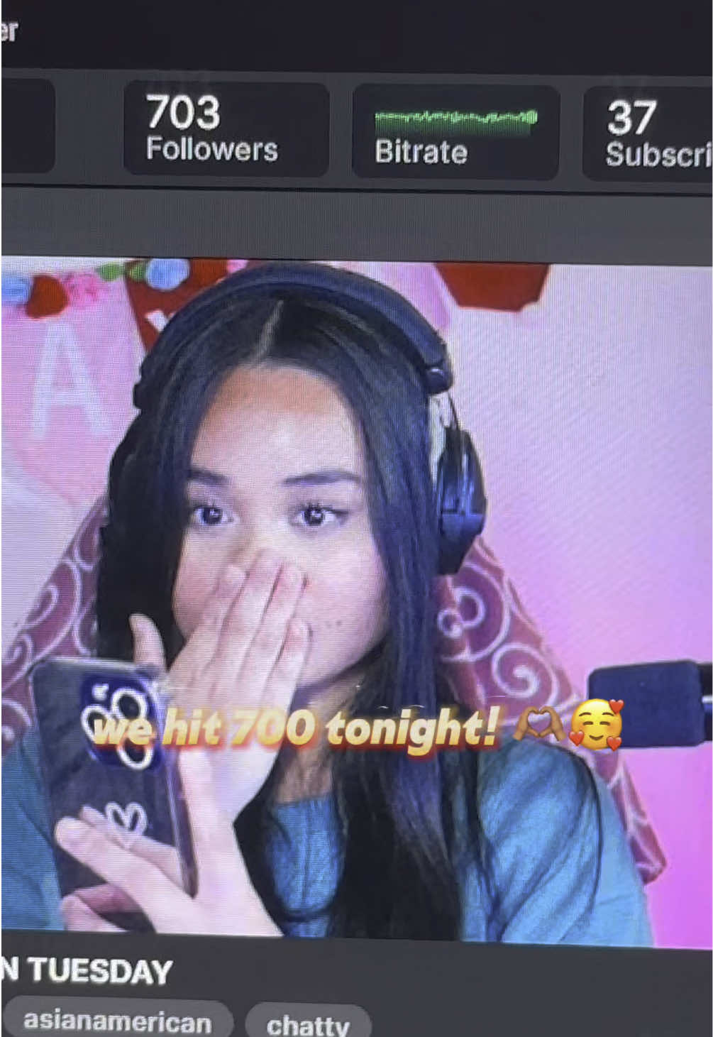 700 in wewziland!! 🫣🫣🫣#twitchgirlstreamer #twitchtok #livestream 