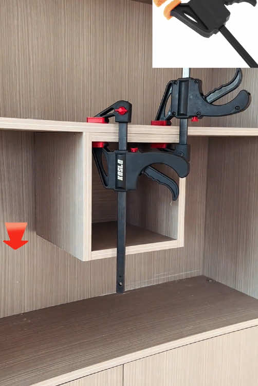 This wooden board fastener is super easy to use. A lot of them have been sold. Click the small basket below to buy it. The price is very reasonable.#fyp #foryou #tiktokshop #goothing #tool 