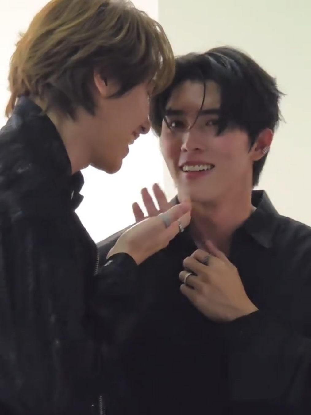 ใครแกล้งสาววายขอให้รักกันจริง 🤭 #TopFormTheSeries  #กอดกันมั้ยนายตัวท็อป  #BXXMRVW #csnp_21  #SmartBoom 