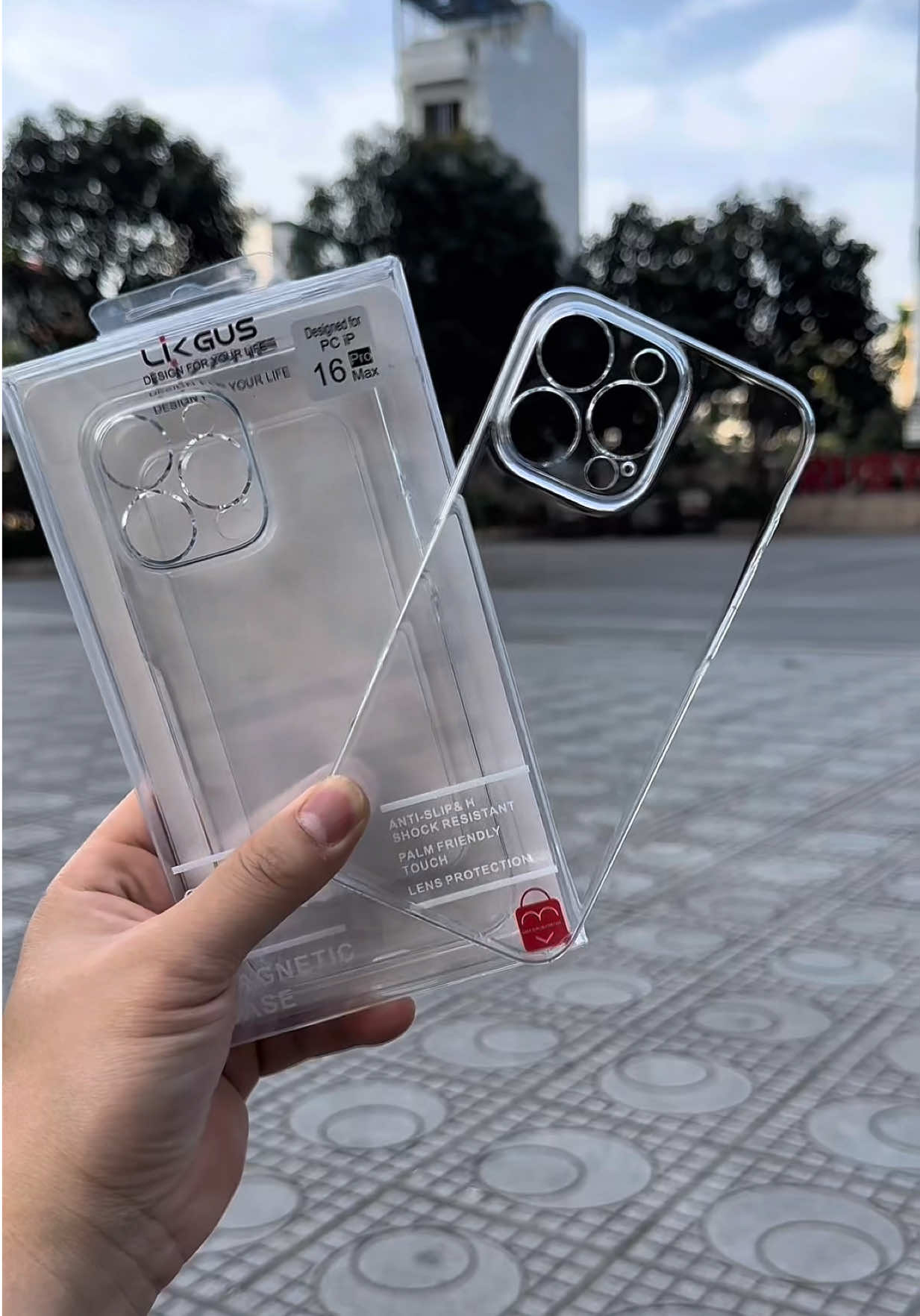 Ốp trong mỏng nhẹ chống ố vàng có khung bảo vệ camera LIKGUS e có hàng đây, sl k nhiều mời ae múc #opiphone16promax #opiphone15promax #opiphone14promax #oplung13promax #oplung12promax #likgus 