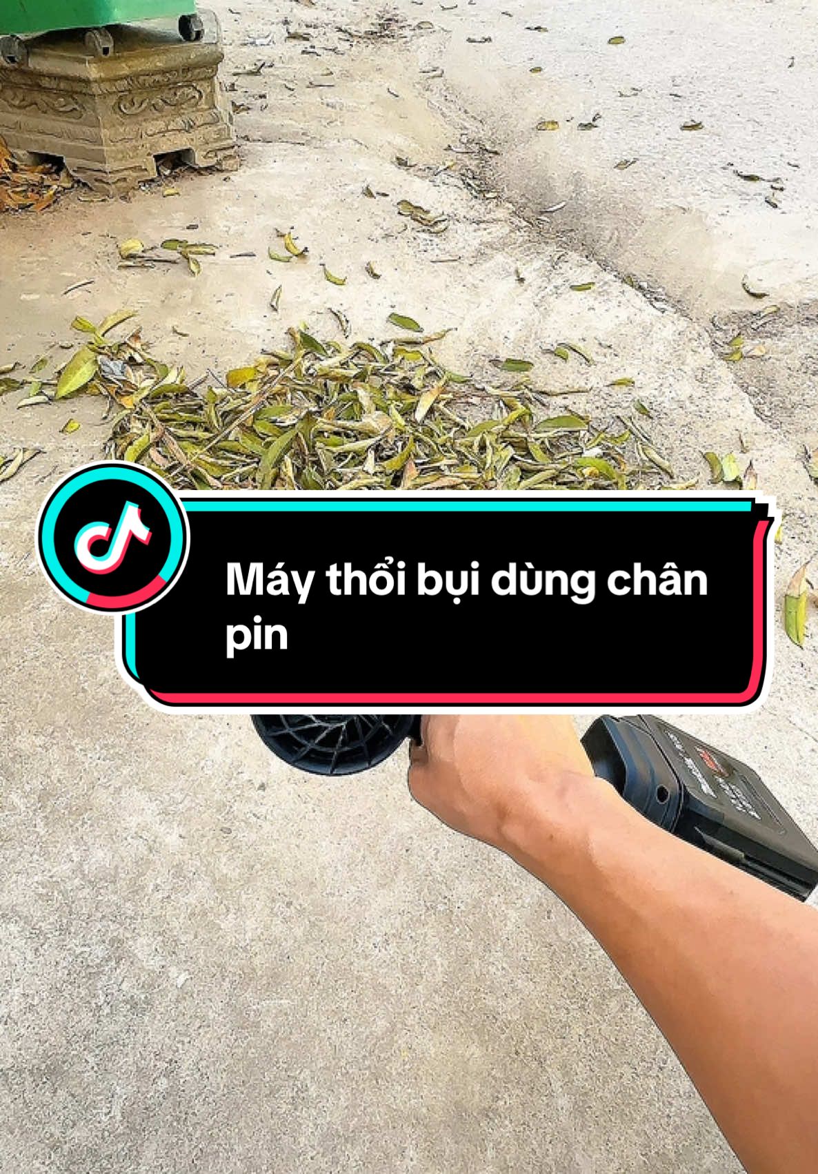 Máy thổi bụi turbo dùng chân pin makita#dodungtienich #maythoibuipin #maythoibuicamtay #xuhuong 