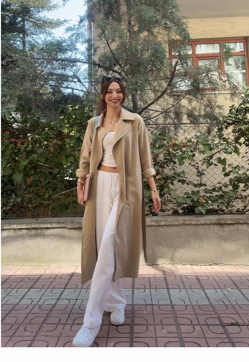 Komşumuz çamaşırları topluyordu ciddi kalamadımmn