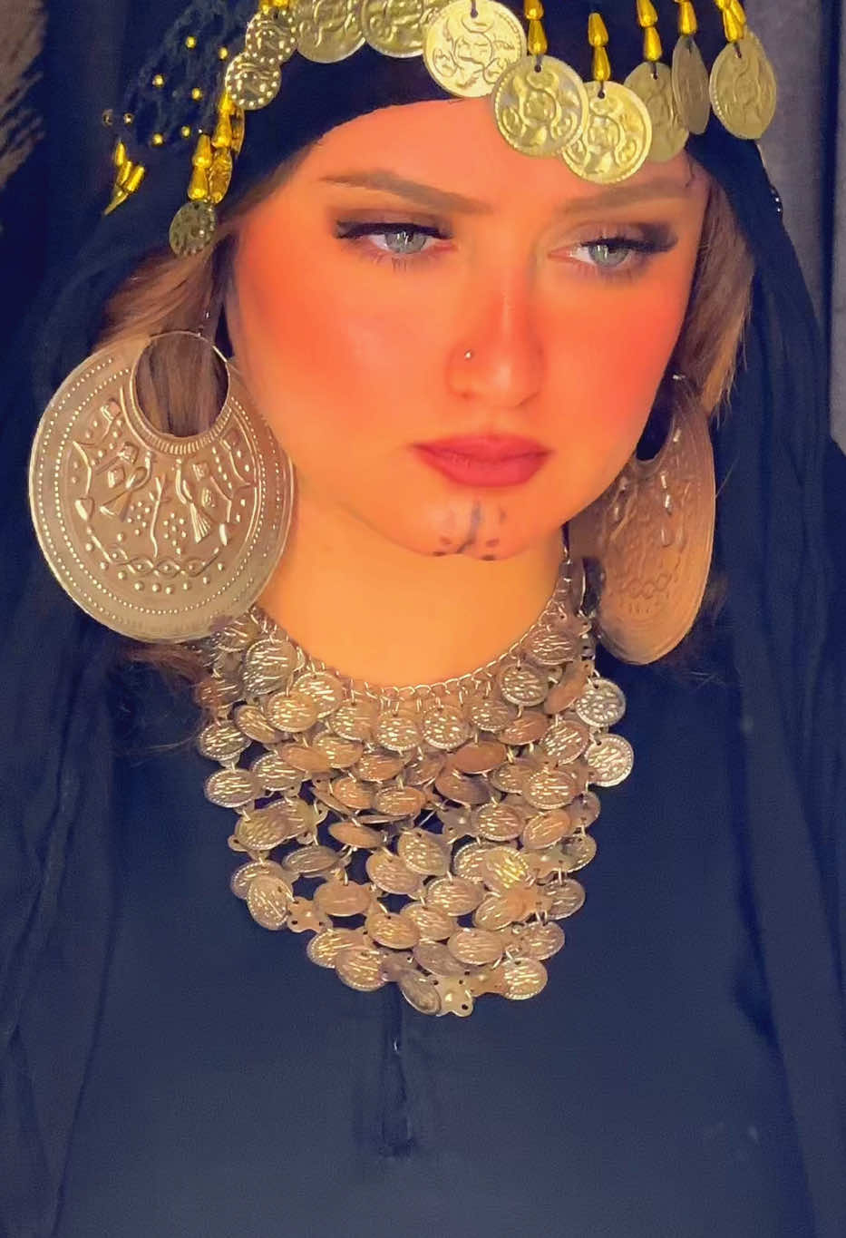 #مي_عمر #نسل_الاغراب #ام_طبع_الحسن💙 