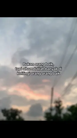 Nangis bukan tentang kesedihan, but, nangis karna bahagia dan bersyukur dikelilingi oleh orang yg sangat baik🤍