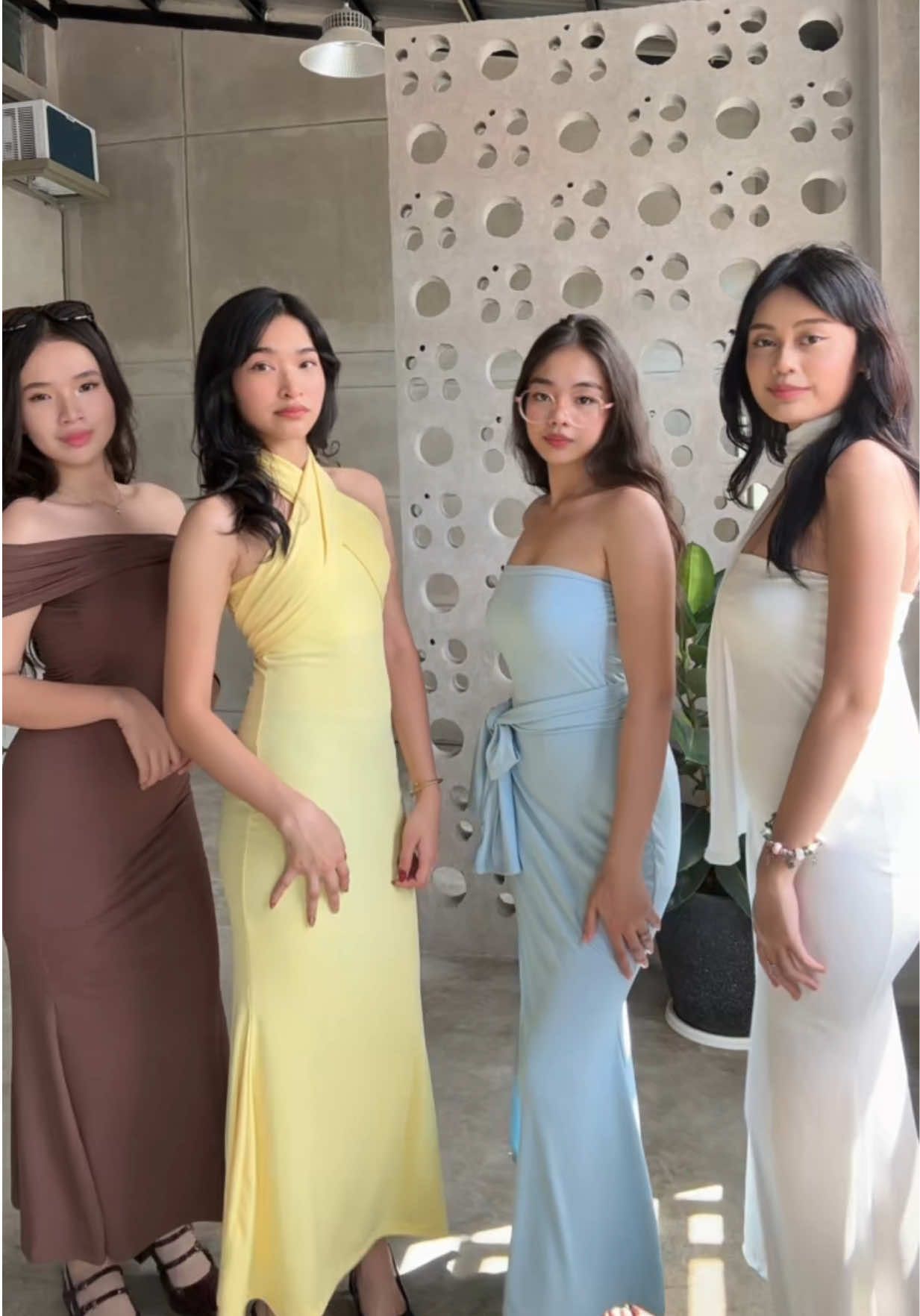 Style our Serene Dress in different ways ✨ Perfect for any occassion 💛🛒 