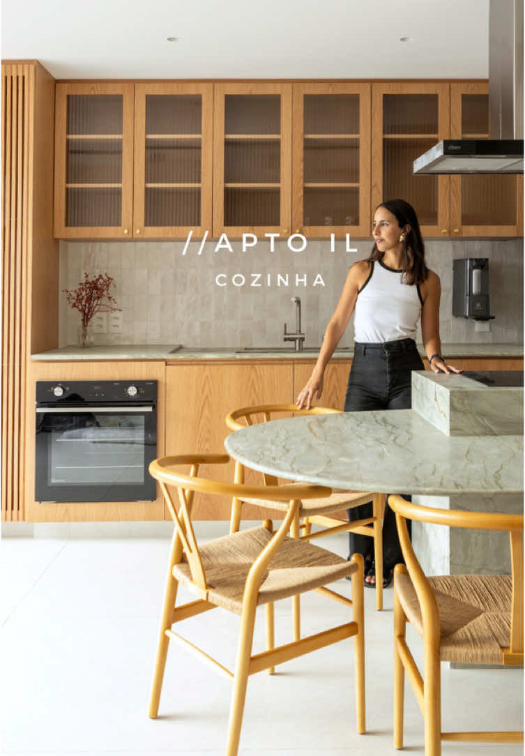 Apartamento autêntico com uma cozinha completa para um cliente que é chef! Amei projetar esse apartamento!  #arquitetura #designinterior #cozinha #fyp #reforma 
