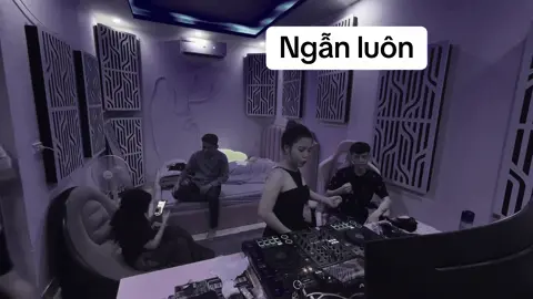 Ăn cốc chè cũng k yên với @DJ Hoàng Hoa 👻 #xuhuong #djhaisea #nhachaymoingay #viral 