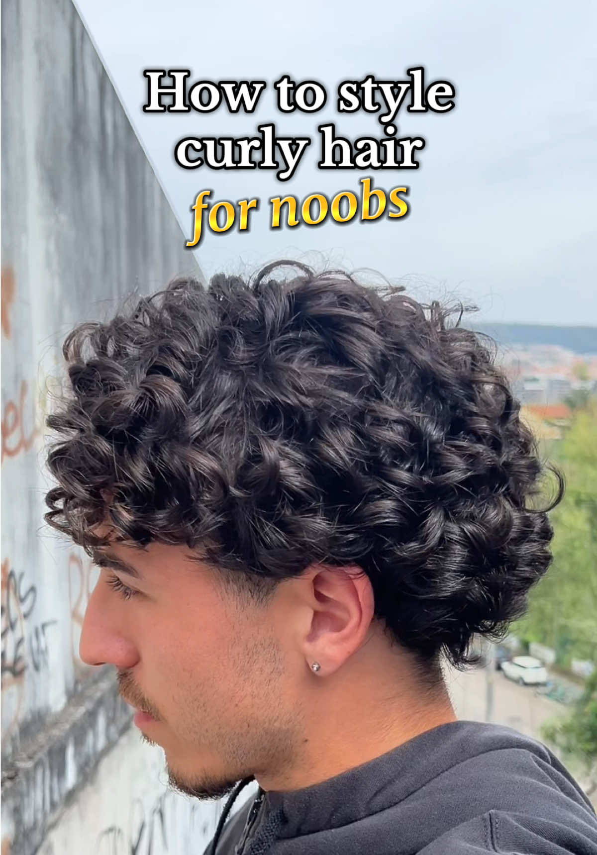 This is how to style your curly hair in the morning @Novex Europe #morninghair #curlyhair #curlyhairtips #curlyhairtutorial #howtostylecurlyhair #novex #novexlovers #embelleze #jony #joaogaivoto 