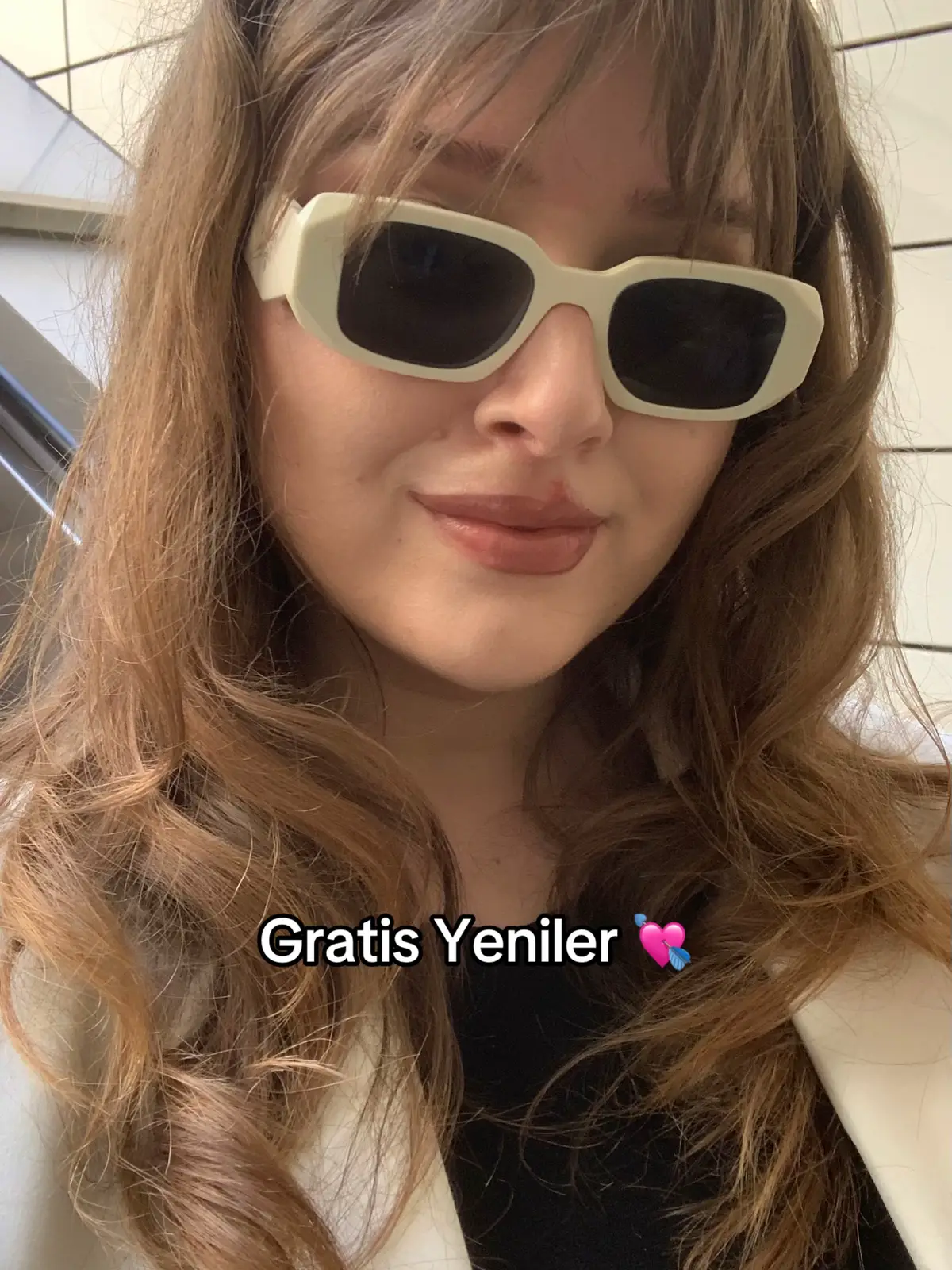 özellikle loreal fondöten çok garip bildiğin su gibi yapısı  reklam yoktur  #gratis #gratisyeniürünler #lykdyeni #lykdyeniürünler 