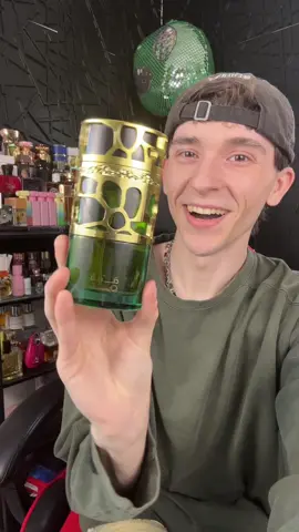 Lattafa is king of bottle design 😍 ##PerfumeTok##FragranceReview##FragranceTok##PerfumeLover##ScentOfTheDay##SmellGoodFeelGood##Lattafa##LattafaPerfumes##LattafaFragrance##LattafaReview##TikTokShop##TikTokFinds##TikTokMadeMeBuyIt##AffordableFragrance##ArabianPerfume##OudPerfume##SweetPerfume##UnisexFragrance##LongLastingPerfume##LuxuryOnABudget