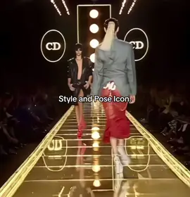 Walking and Posing Queen #nicolabreytenbach #SuperModel #model #ฟีดดดシ #foryou #แฟชั่น #เทรนด์วันนี้ #TikTokFashion #foryoupage #tpyシ 