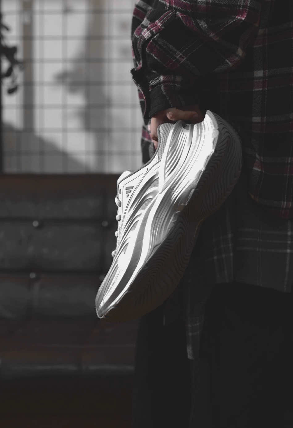 火熱的實錄開箱來了！超美的科技銀🔥 - Adidas XLG MTW 