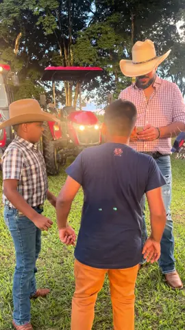 Não tenha dúvida 🔥🎶.            @zeze de camargo                        @ZezeDiCamargoOficial             @zezedicamargoeluciano.             @Sorocaba                               #musicaboa #sertanejo #talentos #irmaos #gemeos #fyy #viraliza #explore #fy#foryouu 