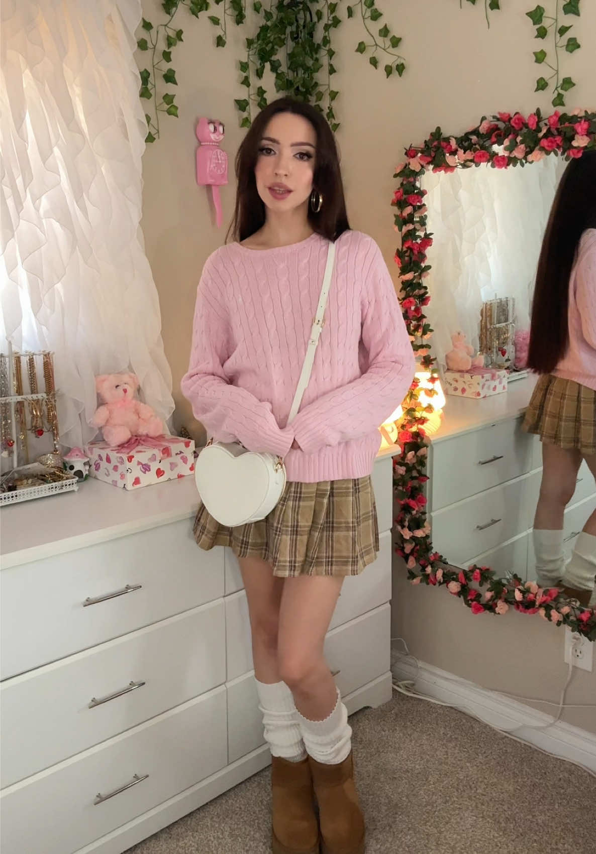 three ‘girly girl’ outfit inspo for youuuu, which one is your fav ?!? 🎀🤍🖤🙂‍↔️ #girlyoutfits #girlyfits #girlyoutfit #girlygirl #girlygirlaesthetic #girlygirls 