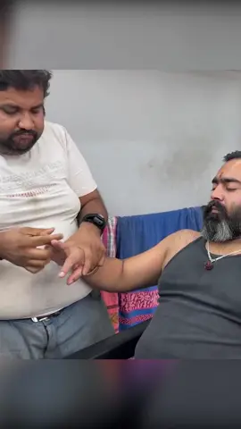 ASMR | Shoulder Massage with Unique Massage Techniques by Master Shamboo | Cre: ASMR Conclave #mastershamboo #headmassage #indianmassage #asmrmassage #asmrrelax #massage #pourtoi #fvp #barber #usa🇺🇸 