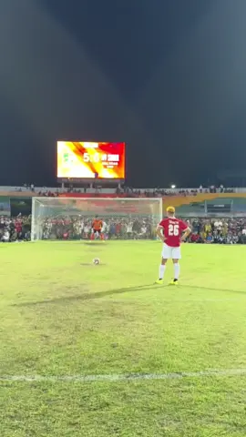 โคตรตื่นเต้นยิงจุดโทษ  ##เตะบอล##ยิงจุดโทษ⚽️😆