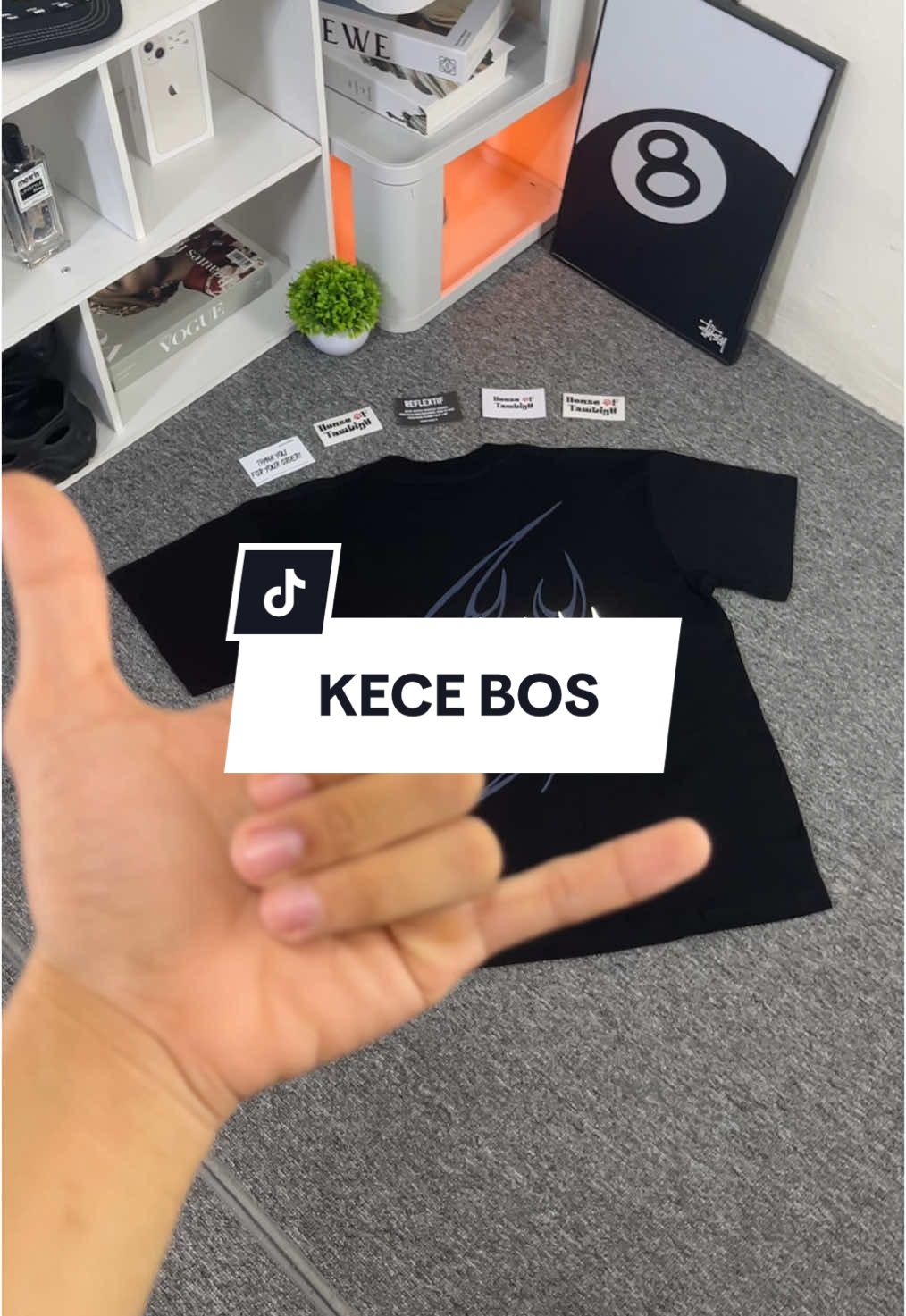 tshirt boxy nyala (reflektif)😈 #rekomendasitshirt #kaosboxy #kaosoversize #kaosmurah #kaosreflektif #kaosnyala #fyp 