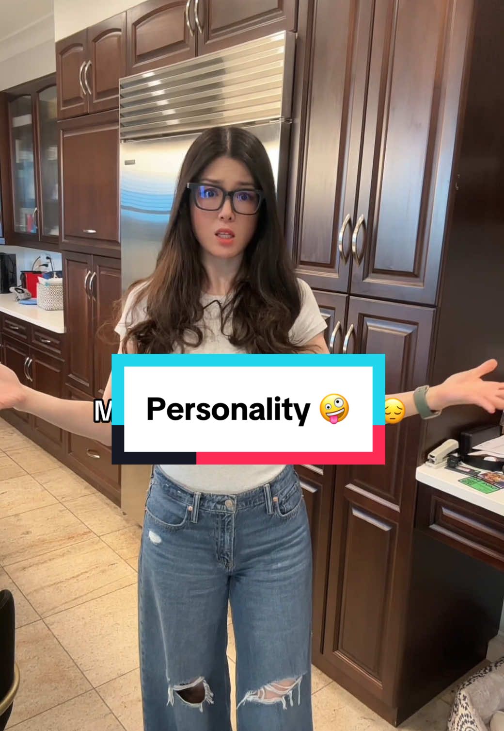 I maybe also have a bit of that unique personality 👀 How about u? 😳 #momoftiktok #lifewithkids #teenager #comedyvideo #relatable #funny #motherdaughter #goodlaugh #momlifebelike #humor 
