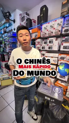 Chinês trabalha igual uma máquina rápido e fácil! 🤣🤣🤣🫳🏻🫳🏻 #aidento #viral #humor