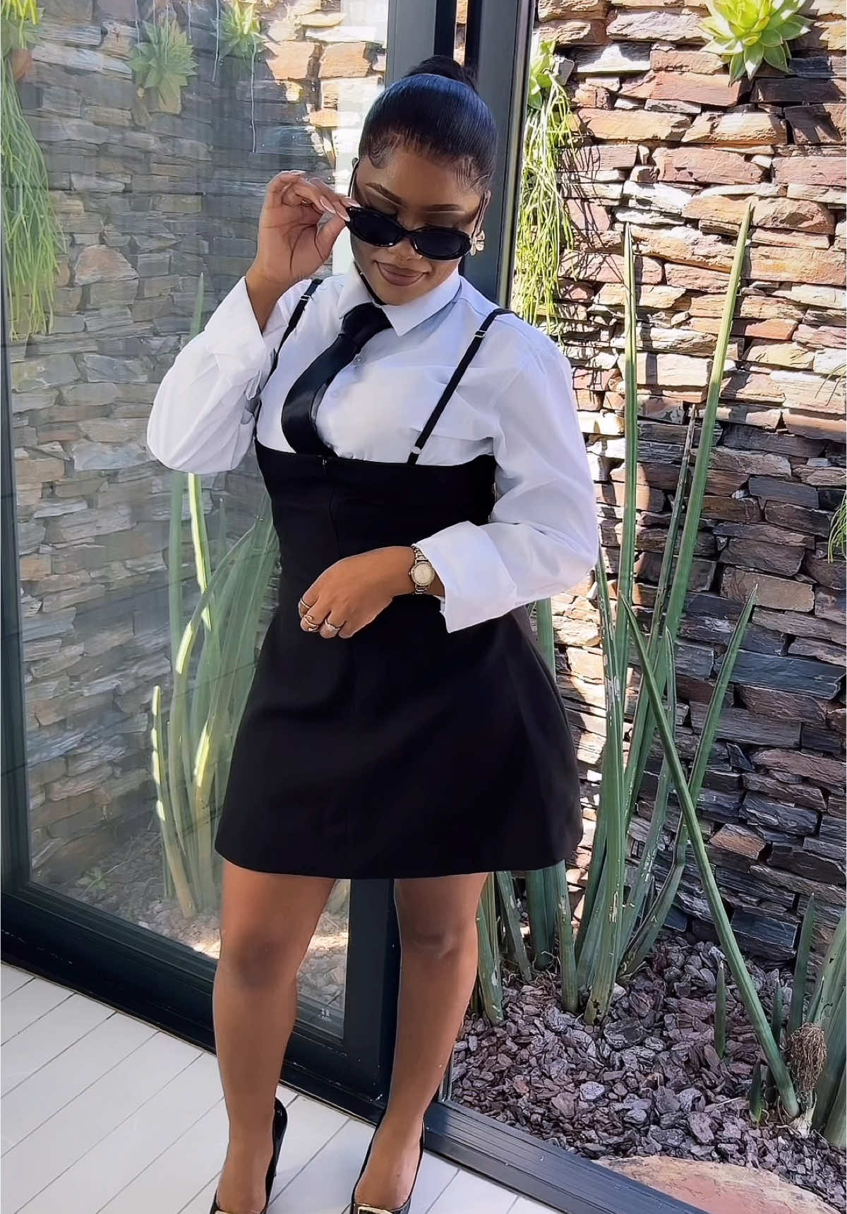 You can wear anything the way you want! #fashion #workoutfit #interview #fyp #creatorsearchinsights #outfitoftheday #OOTD #2025fashion 