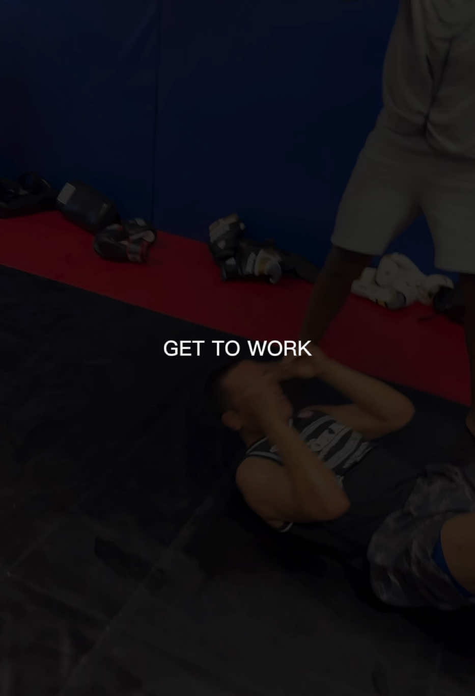 Thai sit-ups! #MuayThai #Fitness