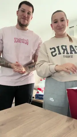 Nos petites emplettes 🥰 @Laure Brnt #amour #laure #couple #bebe 