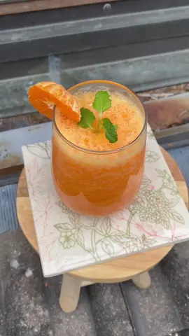 Glow from the inside out with this orange blend! ✨🍊🥕 Made with: 🥕 1 cooked carrot 🍊 1 orange 🍊🍊🍊 3 tangerines 🌱 Ginger, 🍯 honey & water #SmoothieTime#SmoothieLover#FruitSmoothie#HealthyLifestyle#Refreshing#Tasty#HealthyChoices#HealthyDrink#VitaminBoost#OrangeSmoothie#CarrotSmoothie#smoovixsmoothies 