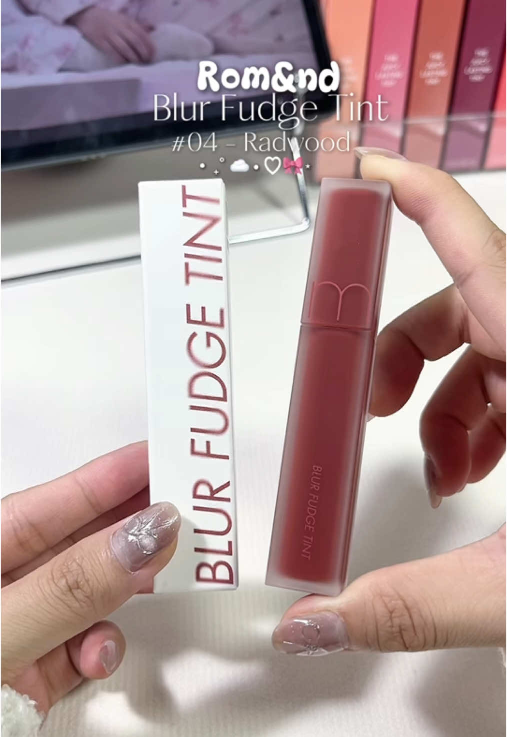 Chân ái cho da ngăm + môi th.âm như t dùng hằng ngày✨😻 Loveee #romand #romandblurfudgetint #sonkemli #sonbun #chiecreview #goclamdep #lipstick #reviewson 